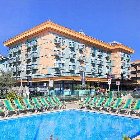 Big Family Hotel เบลลาเรีย-อีเจอา มารีนา ภายนอก รูปภาพ